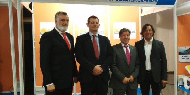 Foto con Presidente Del Castillo e Joao Carreira
